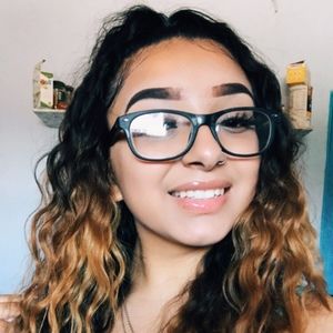 Meet your Posher, Rocio